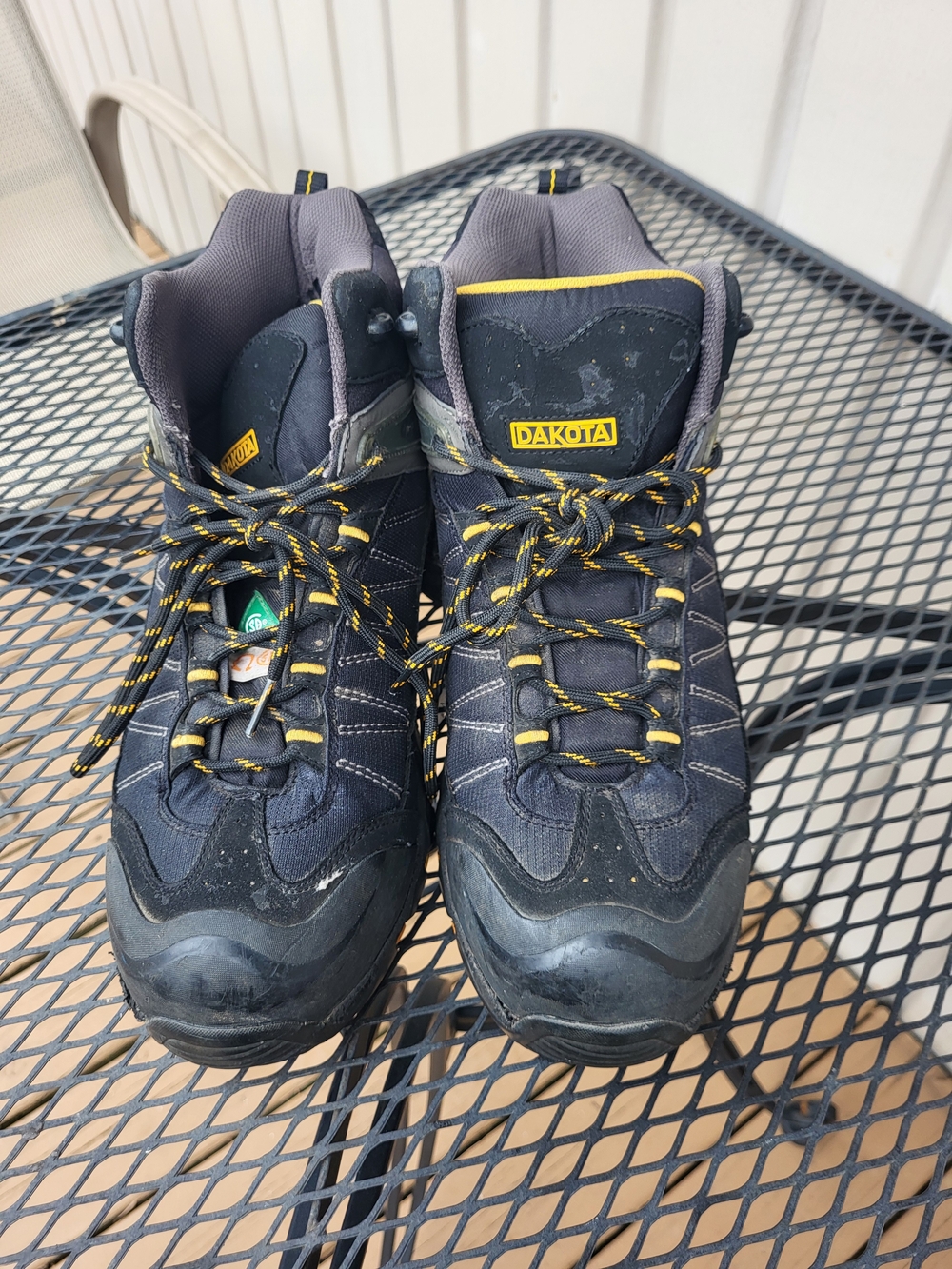 Dakota Men's Black and Yellow Safety Hiker Boots Size 11EE